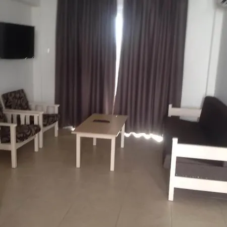 Christabelle Apartmanhotel Ajía Nápa