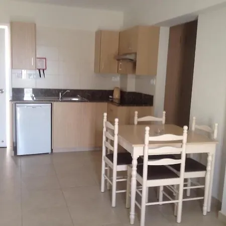 Christabelle Apartmanhotel 3*