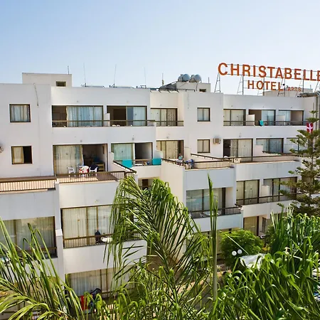 Christabelle 3*