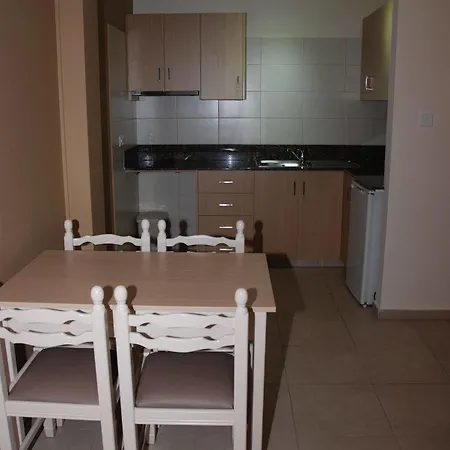 Christabelle Apartmanhotel 3*